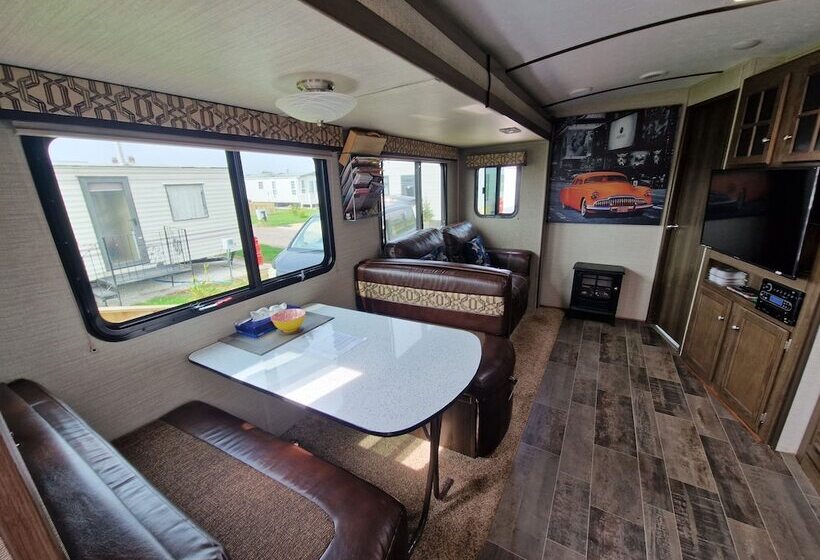 American Rv   Dog Friendly   Peaceful Location