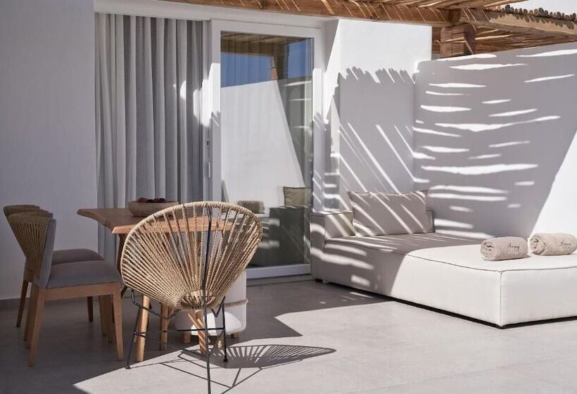 Armony Suites Milos