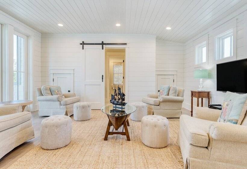 Azalea Abbey By Avantstay 350ft To Beach! W/ Pool, Outdoor Kitchen & Amazing Views