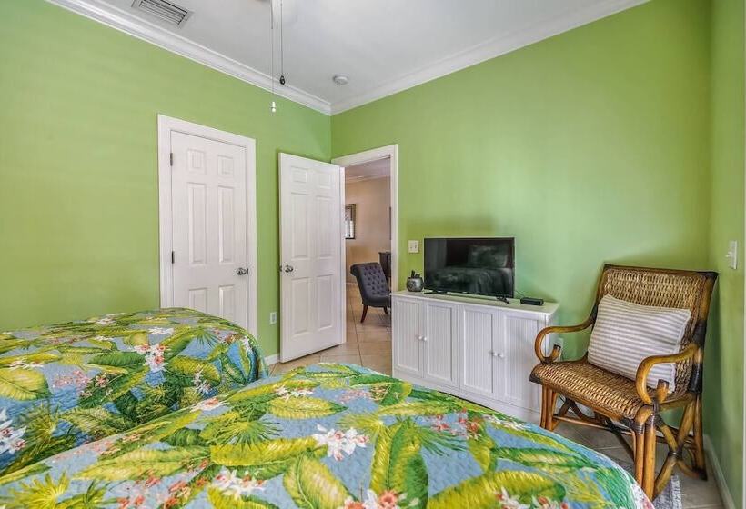 Coral Palm By Avantstay Key West Walkable Gated Community & Shared Pool