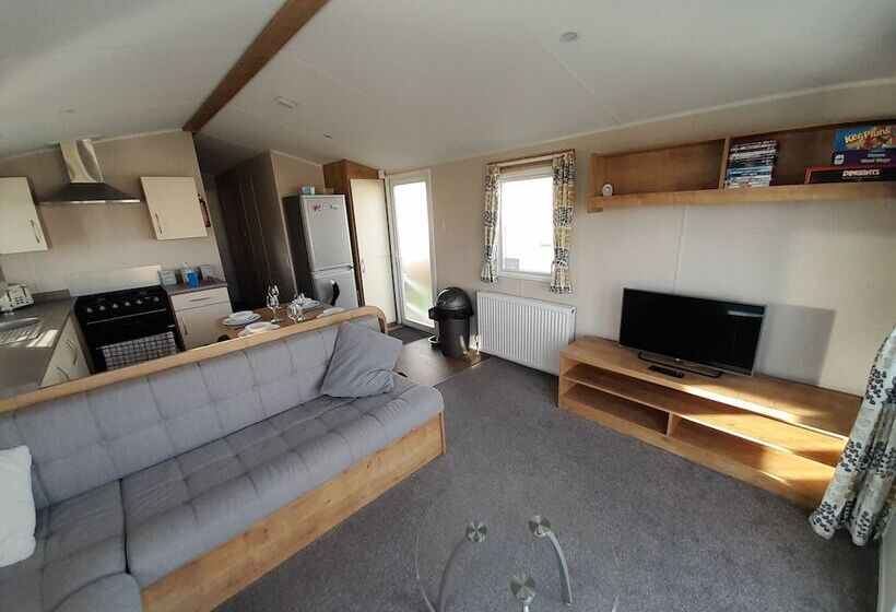 בית מלון כפרי Beautiful 3 Bed Caravan In Walton On The Naze