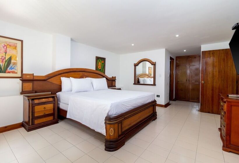 هتل Campestre El Danubio