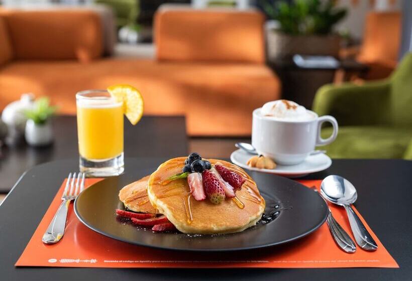 هتل Ibis Santa Cruz De La Sierra