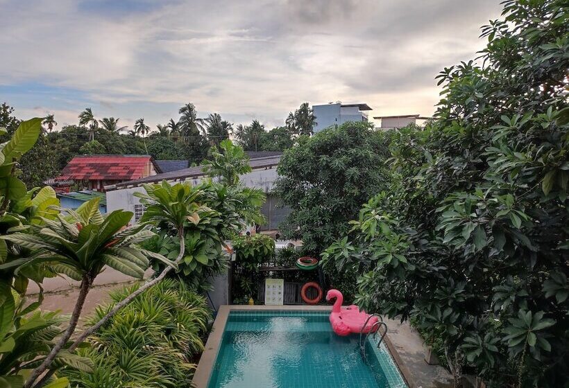 هتل Jr Place At Klong Muang Beach Krabi