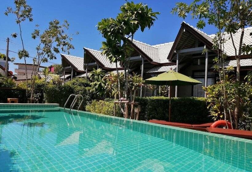 هتل Jr Place At Klong Muang Beach Krabi