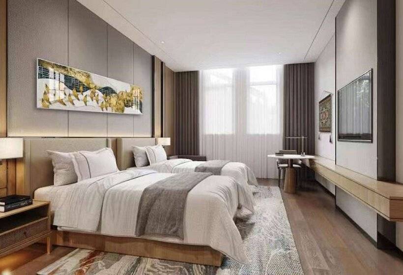 هتل Ramada Encore By Wyndham Xishuangbanna Jinghong