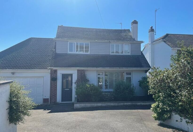 إقامة Beautiful, Spacious 4 Bed House In Brixham