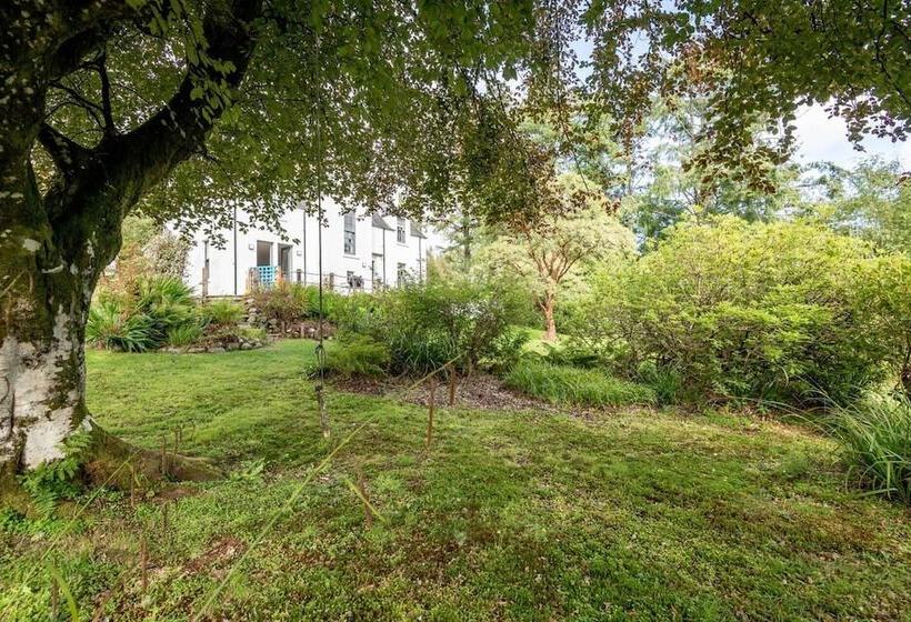 住所  Captivating 4 Bed House In Killin