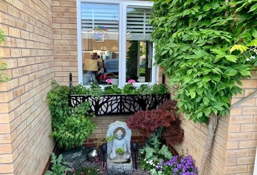 דירת נופש Charming 3 Bed House In Bedworth Nec, Bhx Airport