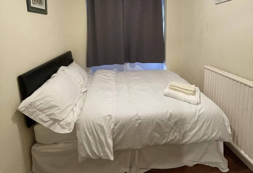 レジデンス Enjoy Lovely 4 Bed Apartment With Garden