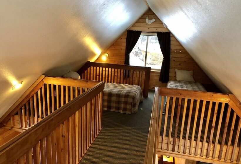 Riverside Cabins
