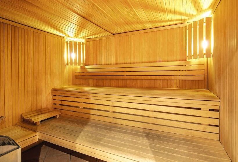 فندق Hôtel Les Menuires Les Bruyères