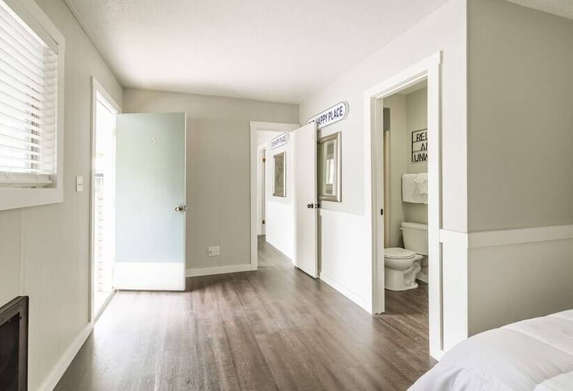 هتل Kimberling Cove M4/m5 Duo