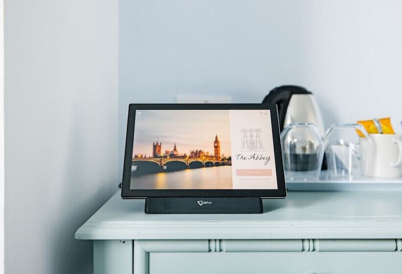 هتل The Abbey Notting Hill