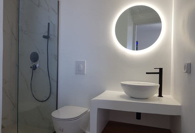 Mylithos Suites