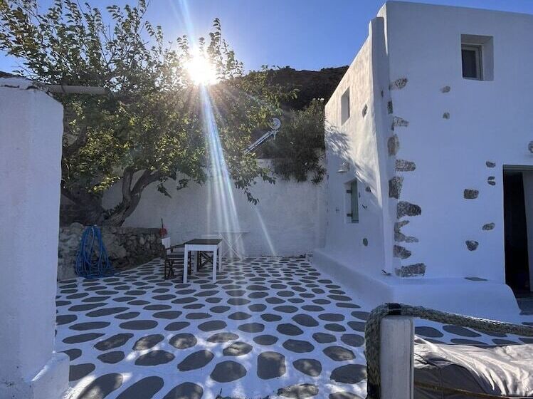 اقامتگاه Siesta Villas Nearby Tzanaki Beach
