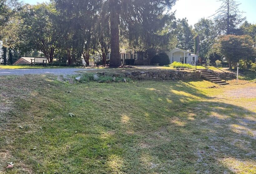 住宿加早餐  Nesselrod On The New