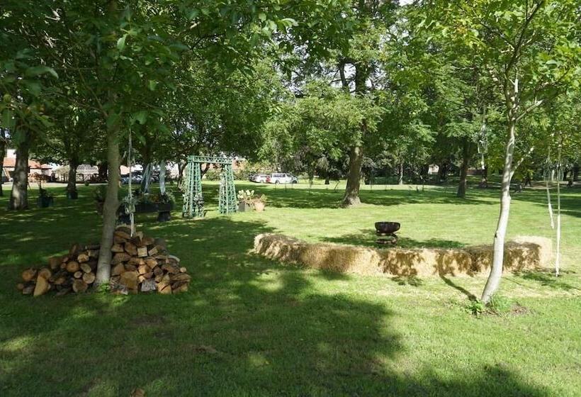 مبيت وإفطار Red Lodge Country House