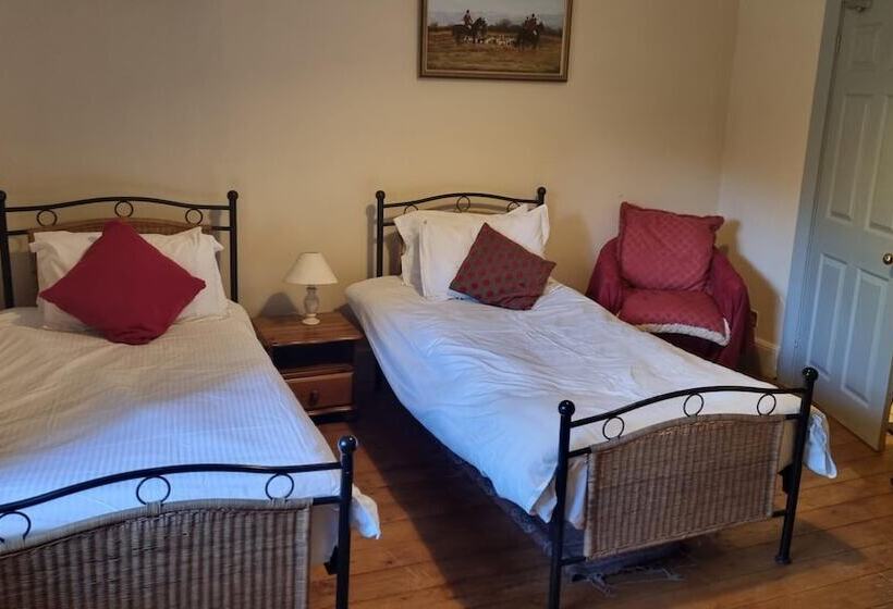 مبيت وإفطار Red Lodge Country House