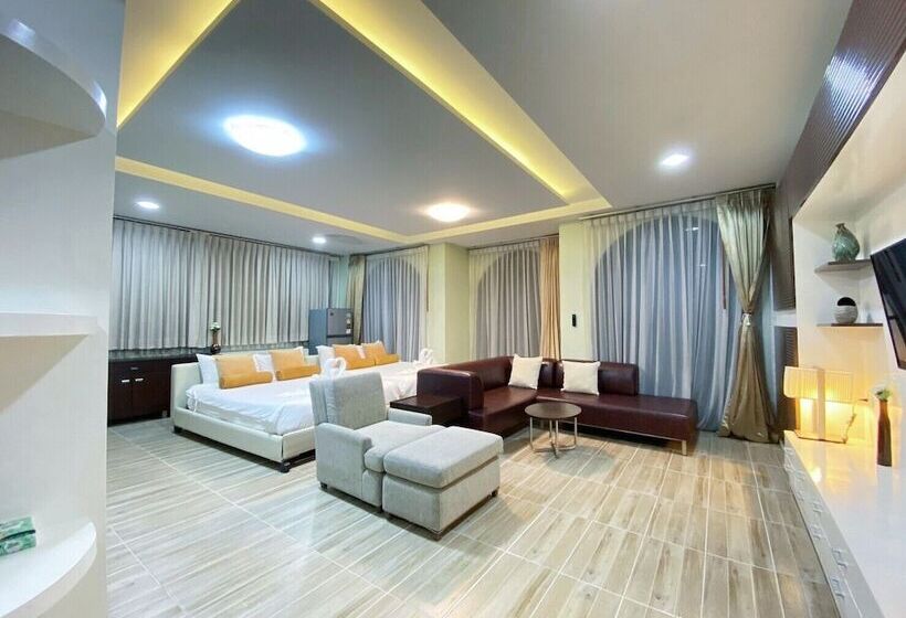 Daddy Dream Hotel And Residence