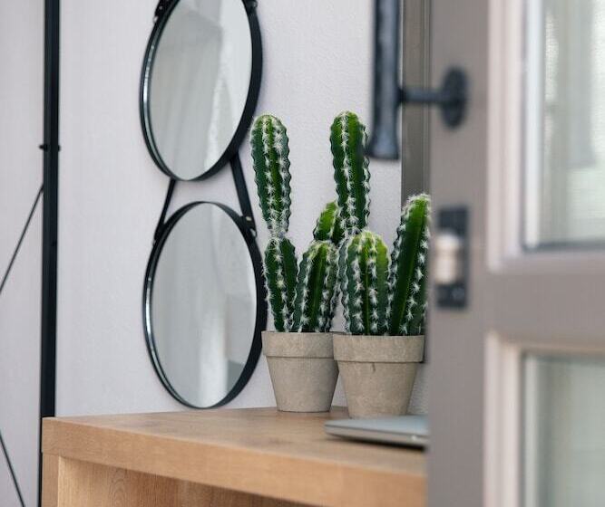 בית מלון כפרי Gateway Suites