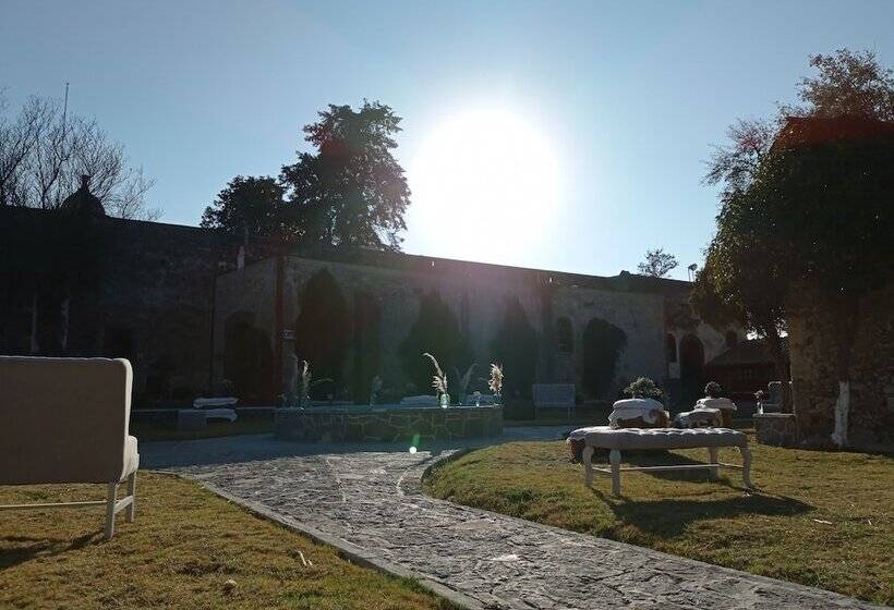فندق Hacienda Santiago Texmelucan