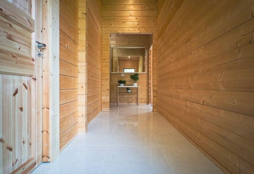 فندق Sundance Lodge