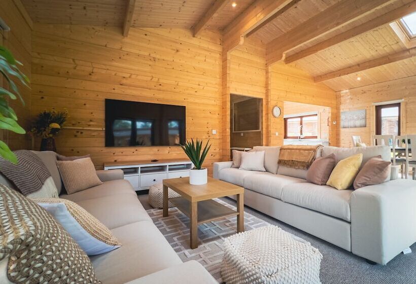فندق Sundance Lodge