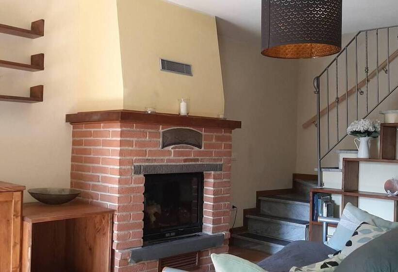 إقامة Beautiful 2 Bed House In Longoio, Bagni Di Lucca