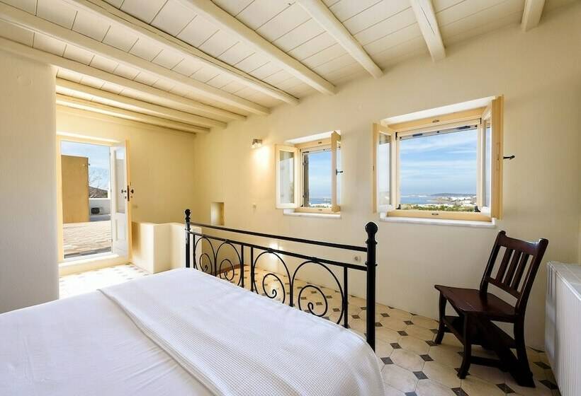 Aria Paros Residence