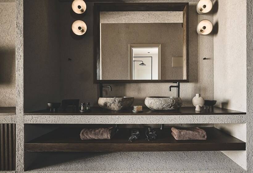 민박 Noma Milos   Delmar Collection