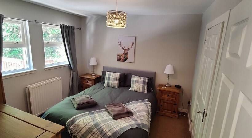 Ben Reoch Cottage  Loch Lomond & Arrochar Alps