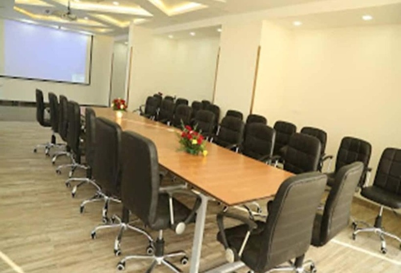 בית מלון כפרי Alexander Luxury