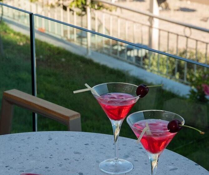 هتل Ionion Beach Resort