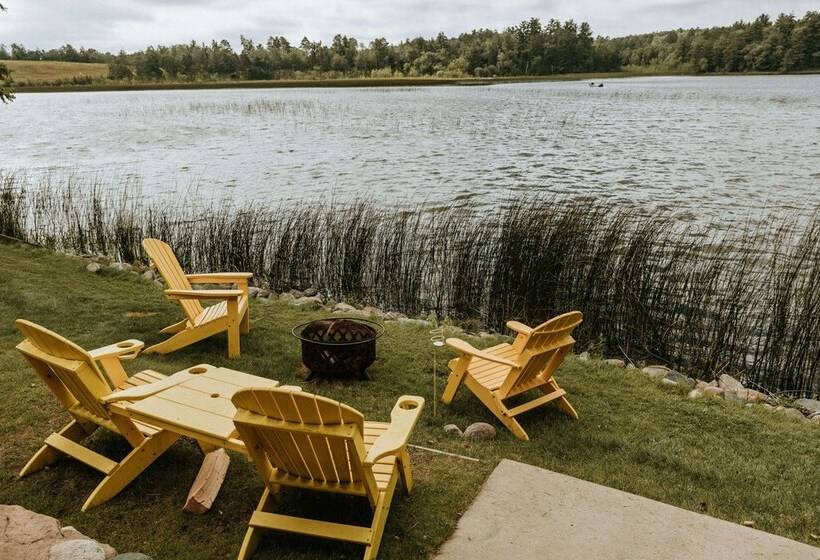בית מלון כפרי Walters Resort On Lake Ida
