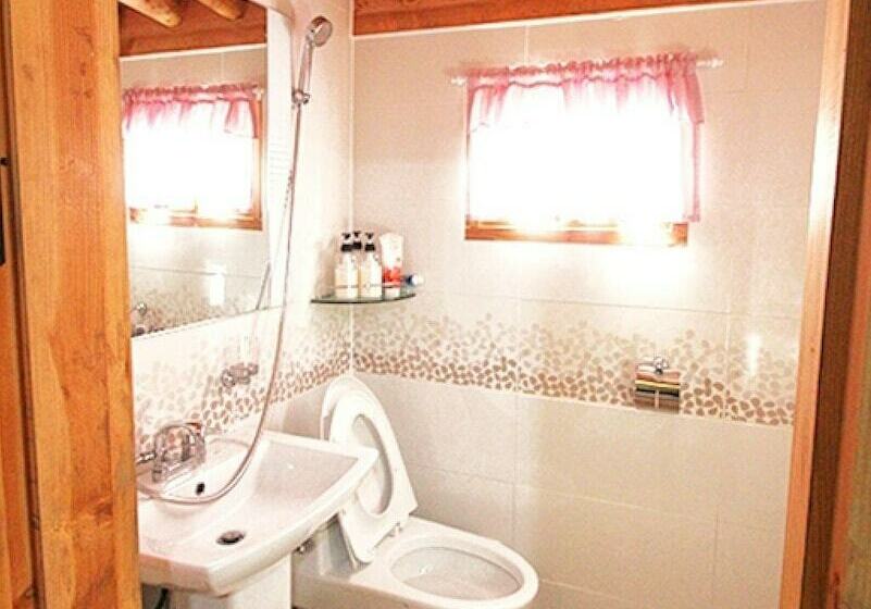 بنسيون Jeonju Doldamjip Hanok Stay