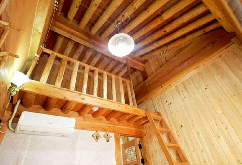 بنسيون Jeonju Doldamjip Hanok Stay