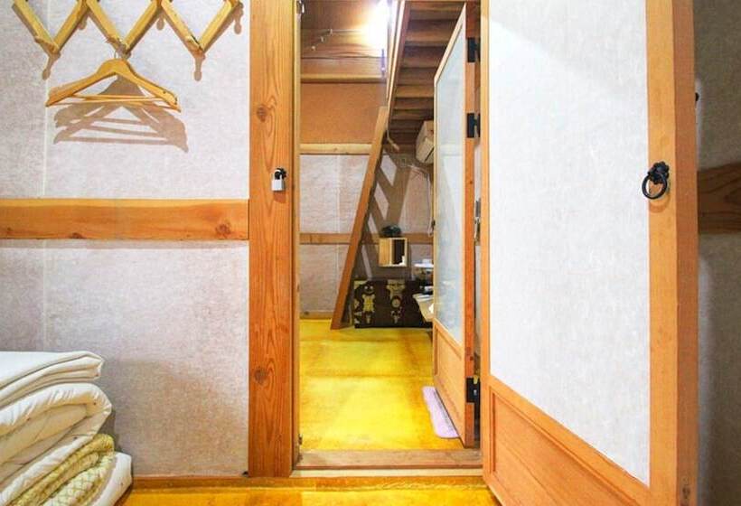 بنسيون Jeonju Doldamjip Hanok Stay