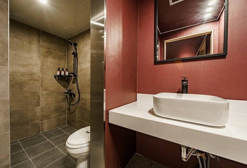 Suwon Movie Motel