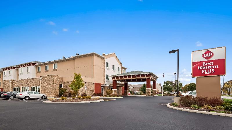 فندق Best Western Plus Boardman Inn & Suites