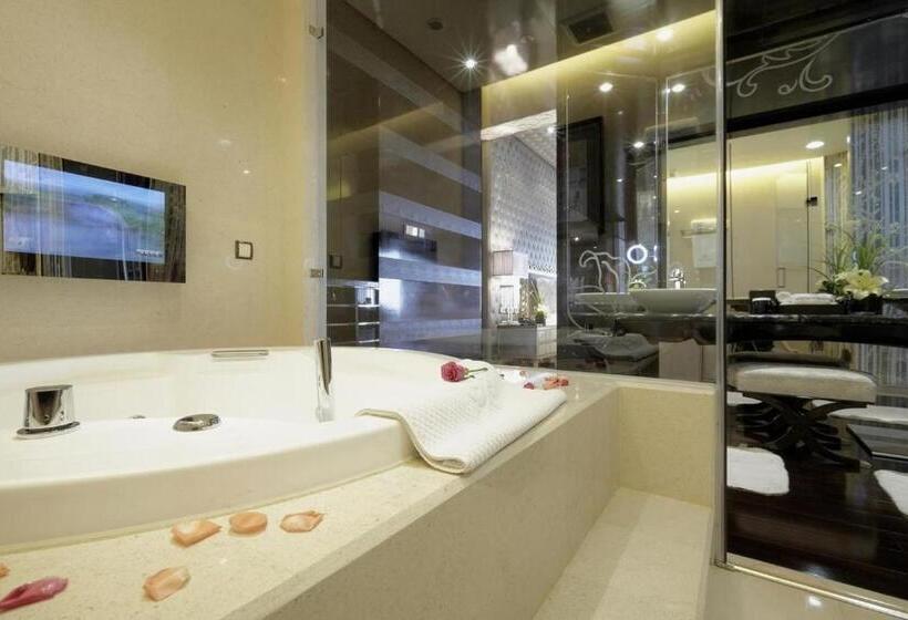 Hotel Chateau Star River Shanghai Minhang