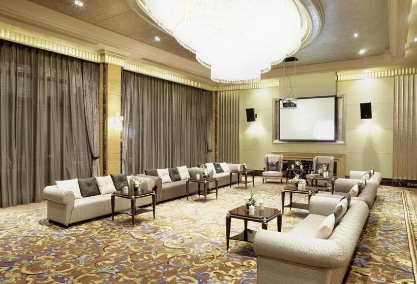 Hotel Chateau Star River Shanghai Minhang