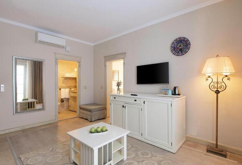 هتل Alaçatı Beach Resort