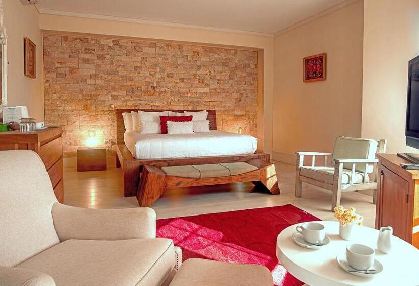 هتل Alaçatı Beach Resort