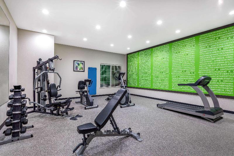 فندق La Quinta By Wyndham Claremore