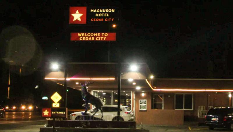 هتل Magnuson  Cedar City