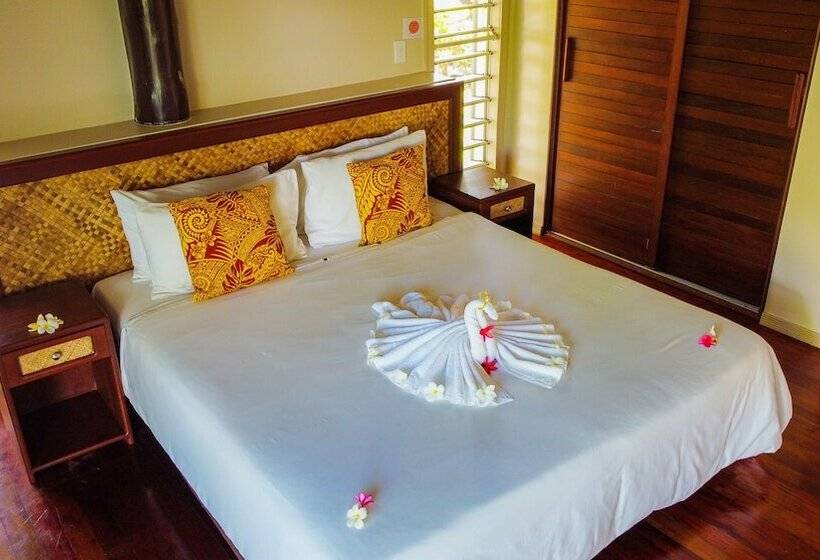 هتل Saletoga Sands Resorts