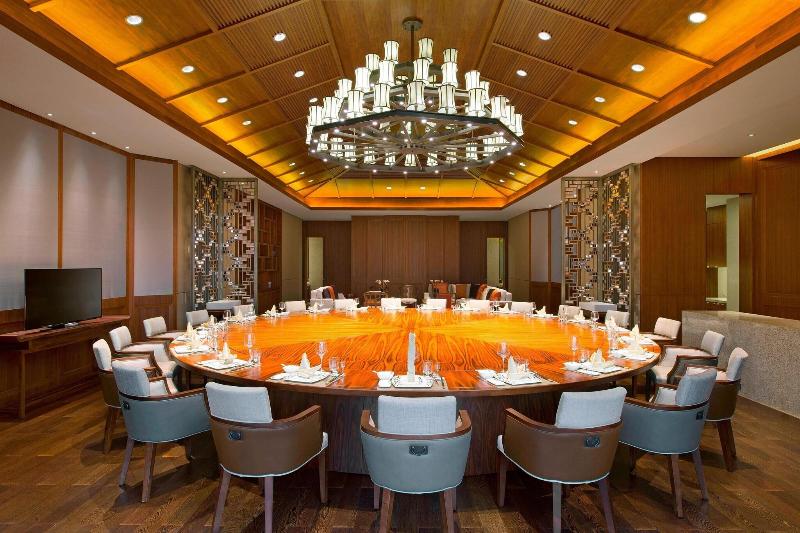 هتل Sheraton Grand Xishuangbanna