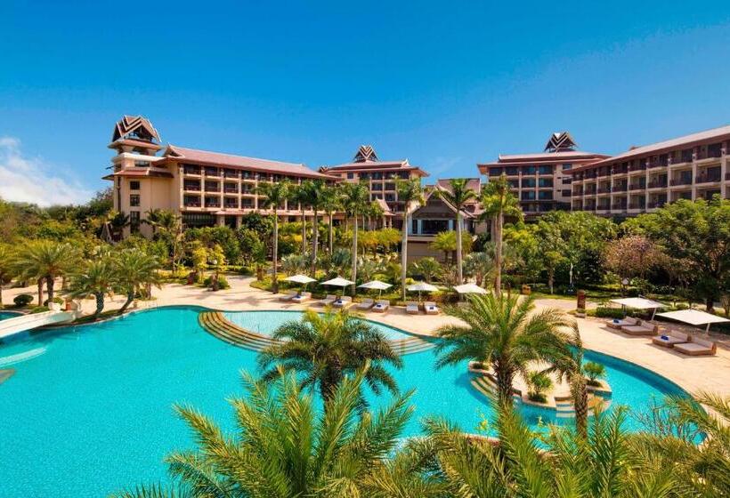 هتل Sheraton Grand Xishuangbanna