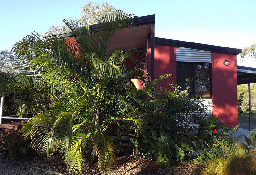 The Lovely Cottages Country Retreat